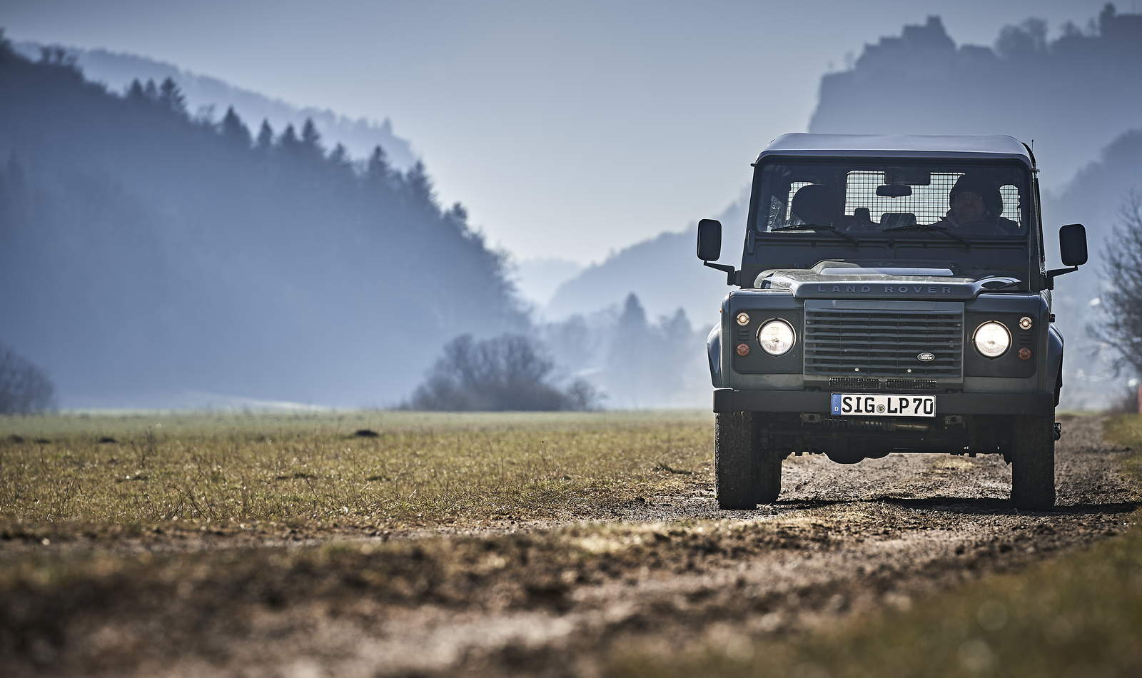 Land Rover Defender